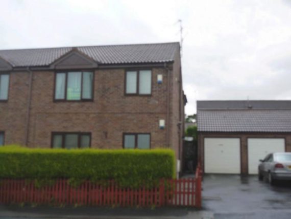 2 Bedroom Flat